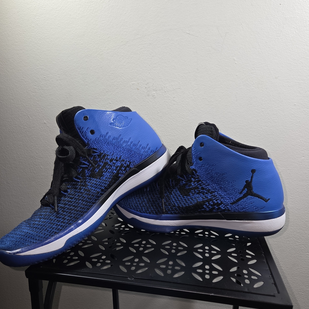 Nike Men's Blue and Black Athletic Shoes